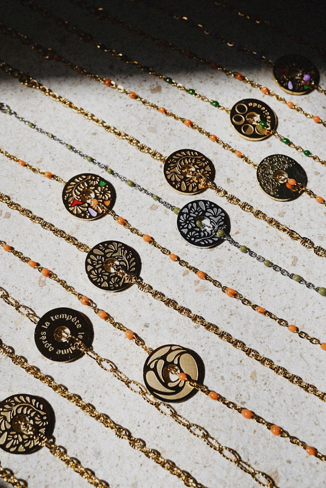 Médaillon en bracelet