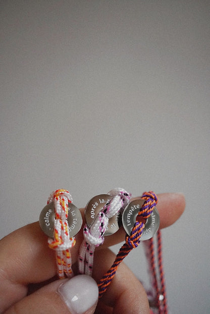 Médaillon en cordon