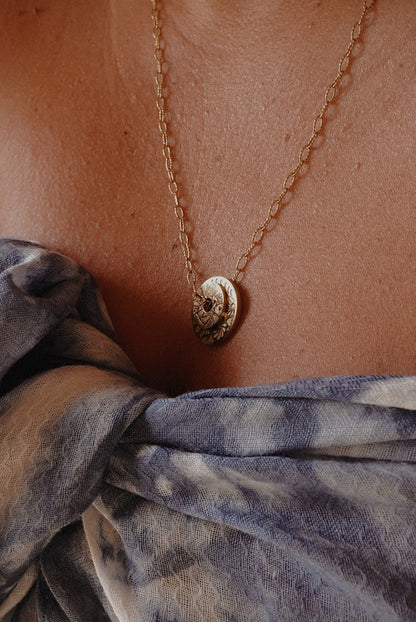 Collier double médaillon