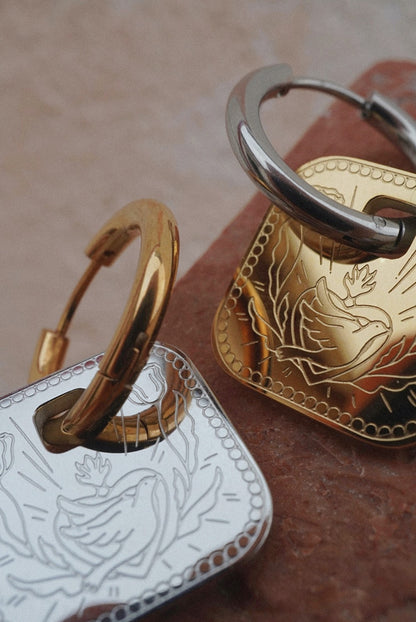 Médaillons en créoles - dépareillés