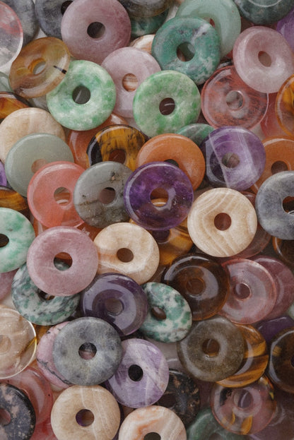 Médaillons en pierres naturelles